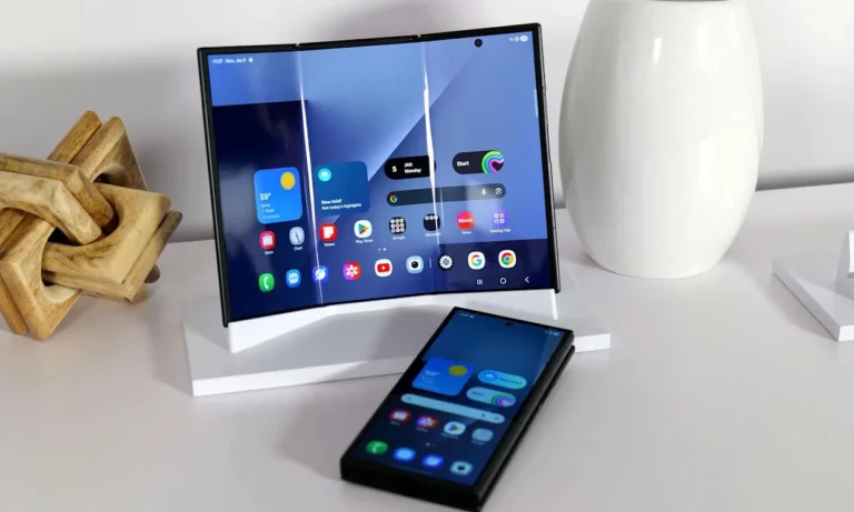 Samsung Z Tri-Fold